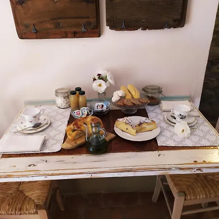 B&B Pane E Vino
