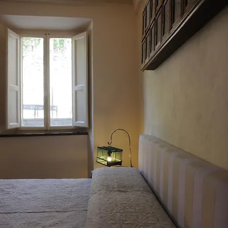 Pane E Vino Bed and Breakfast Κορτόνα